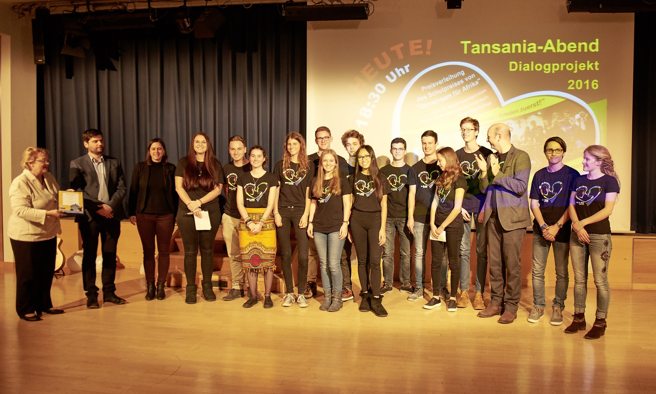 Preisverleihung mit Bundestagsabgeordneten Schulz-Asche