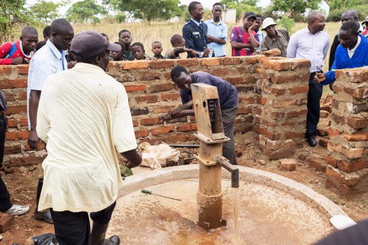 Sambia-Reise: Brunnenprojekt in Mukuni. Foto: GEMEINSAM MIT AFRIKA
