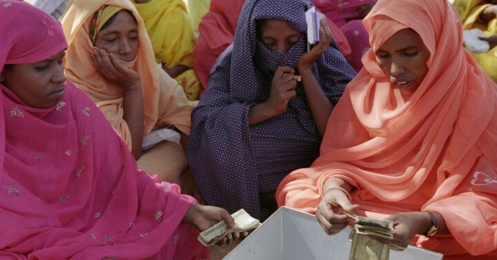 Eine Frauengruppe in Eritrea_©CARE/Meredith Davenport