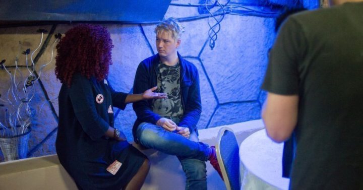 manniac mit Bloggerin Nancy Handabile_©Gemeinsam mit Afrika / Florian Oellers