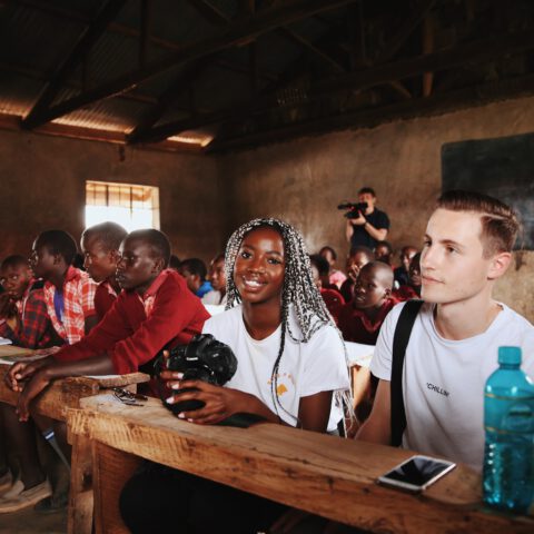 Abigail Odoom bei der Ilkeek Aare Primary School
