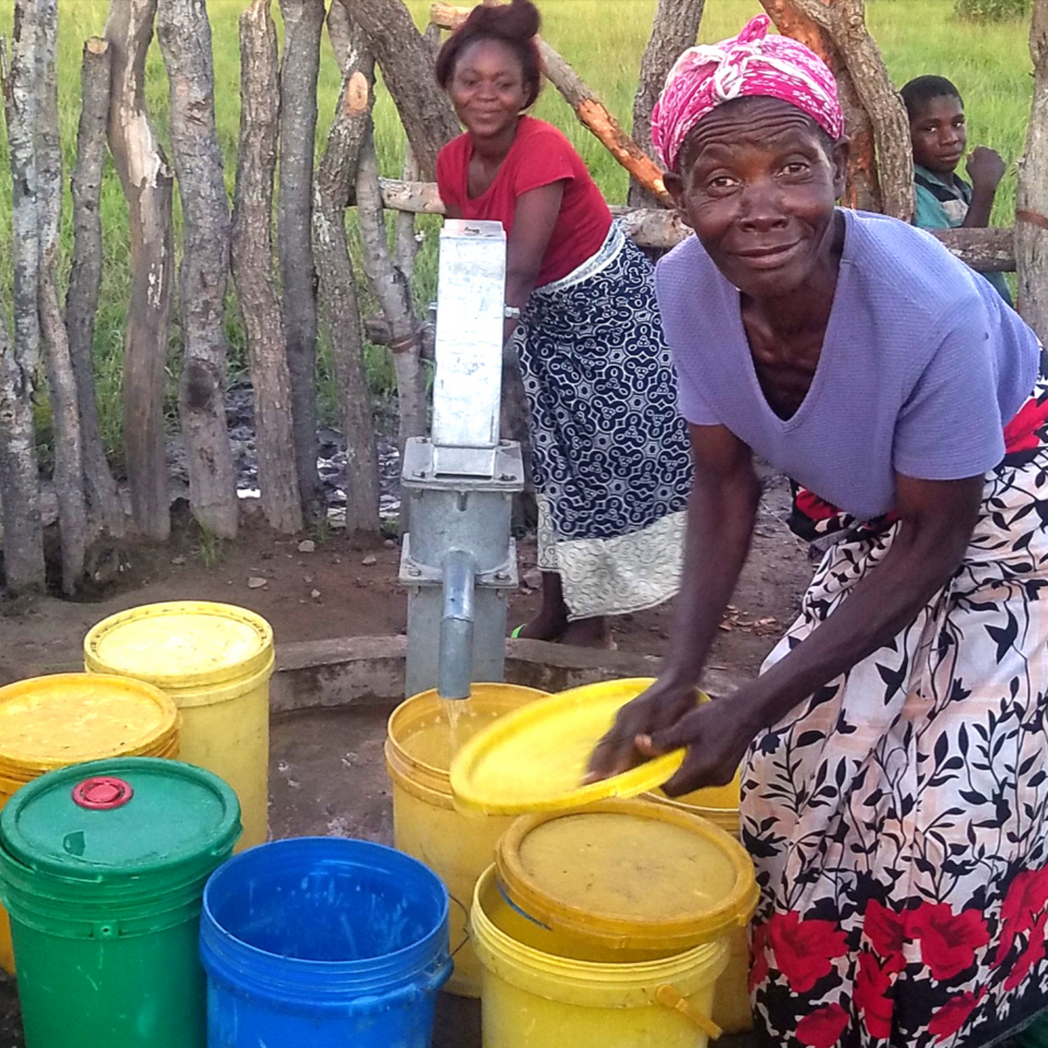 GLOBAL CARE in Sambia: Wasser ist Leben