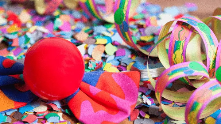 Kulturelle Aneignung & Rassismus beim Verkleiden ©Canva