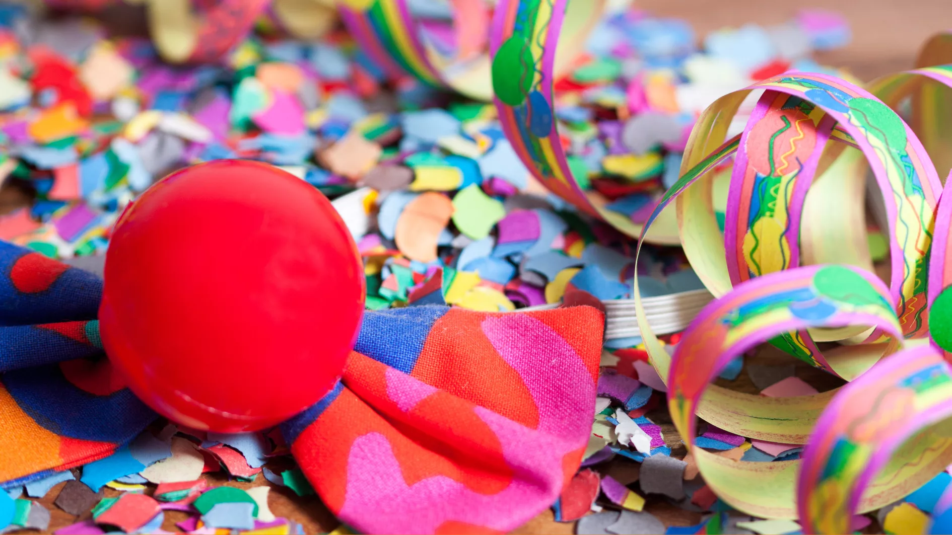 Kulturelle Aneignung & Rassismus beim Verkleiden ©Canva