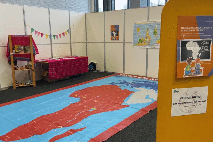 Der Stand von Gemeinsam mit Afrika auf dem benbi-Mitmachwochenende zum Thema 